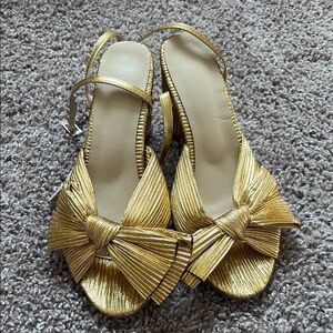 Amazon Gold Sandals with Pleated Bow Design